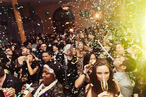 Unlock the Secrets of a Magic House Party on New Year's Eve